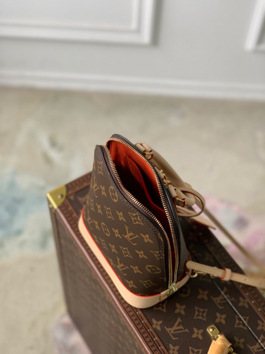 #m47132 l**is V*t*n monogram canvas alma backpack