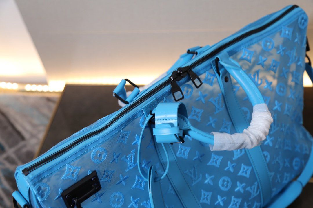 #m53972 l**is V*t*n 2019 virgil abloh keepall bandouliere 50
