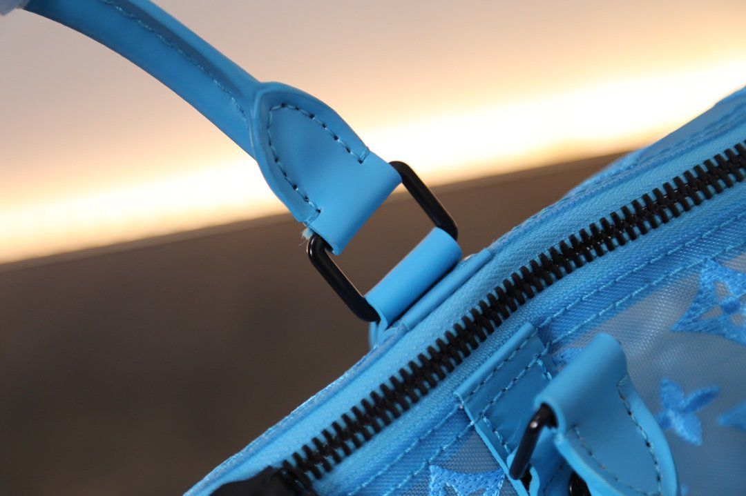 #m53972 l**is V*t*n 2019 virgil abloh keepall bandouliere 50