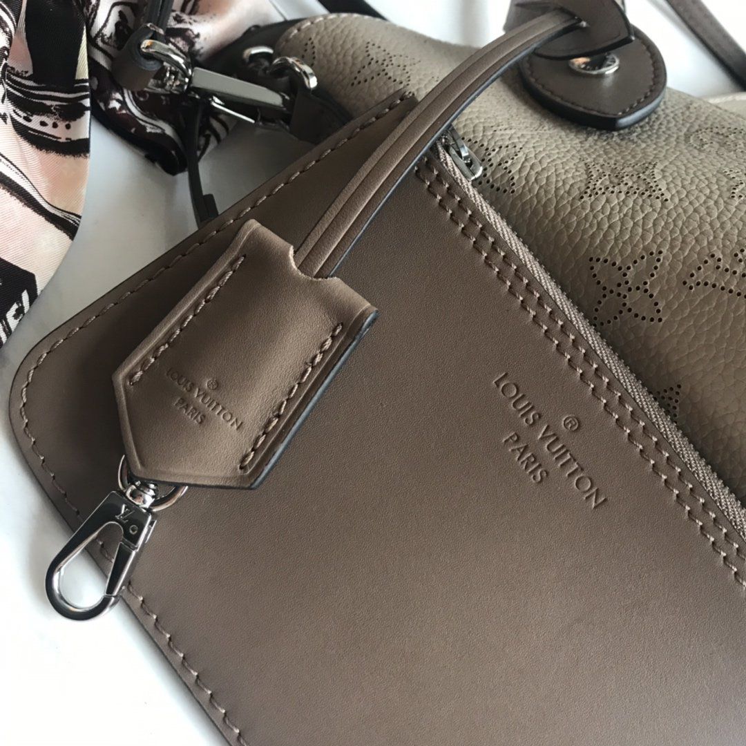 #m54351 l**is V*t*n mahina leather hina pm-galet gray