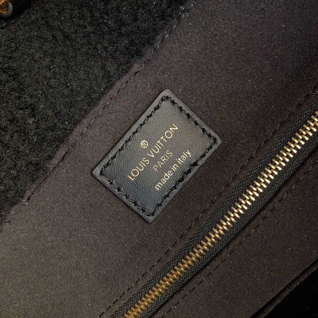 #m55421 l**is V*t*n 2020 monogram lv teddy onthego gm-black