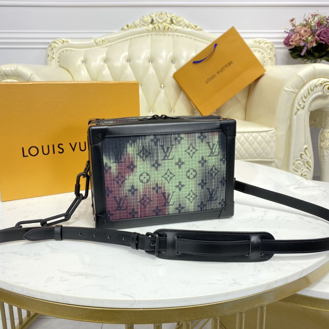 #m56428 l**is V*t*n monogram motif soft trunk