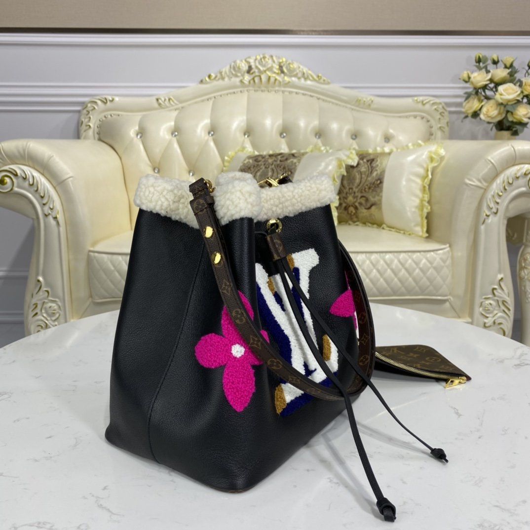 #m56963 l**is V*t*n monogram flowers néonoé