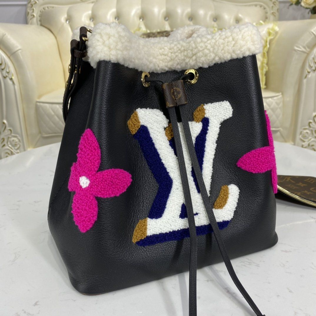 #m56963 l**is V*t*n monogram flowers néonoé