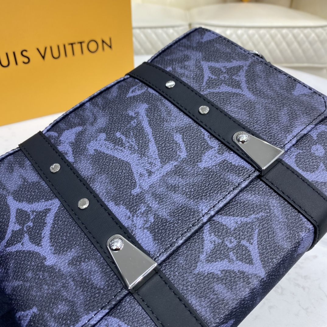 #m57271 l**is V*t*n monogram pastel noir trunk messenger