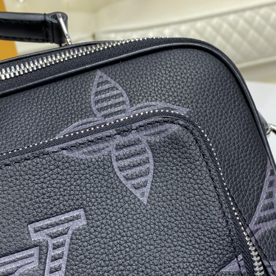 #m57287 l**is V*t*n monogram flight case