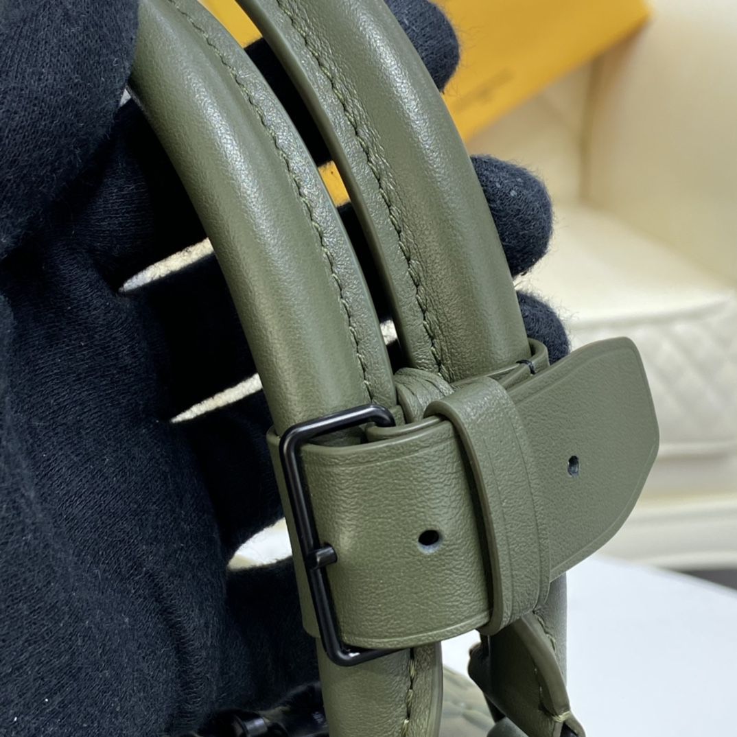 #m57963 l**is V*t*n monogram seal keepall bandouliere 50