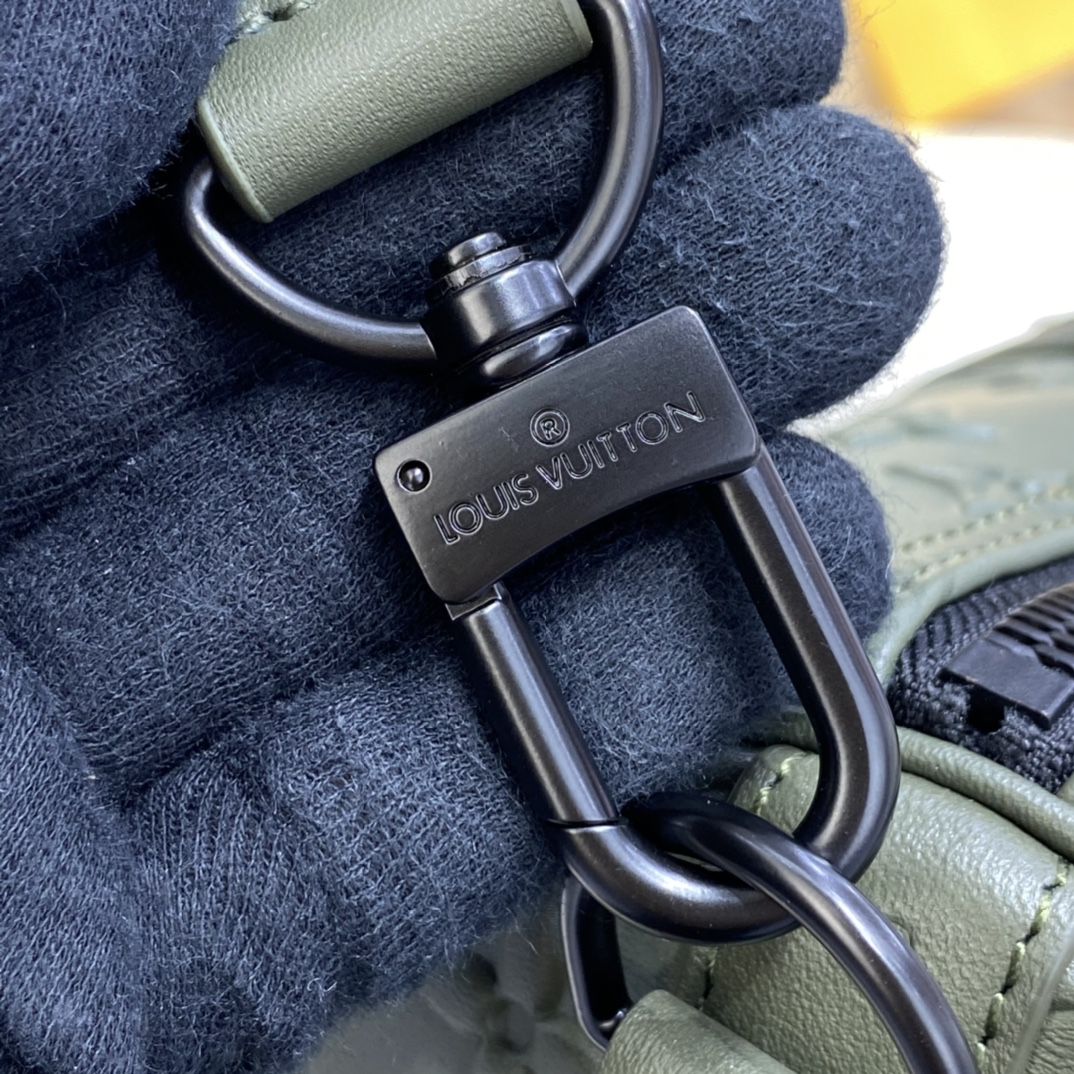 #m57963 l**is V*t*n monogram seal keepall bandouliere 50