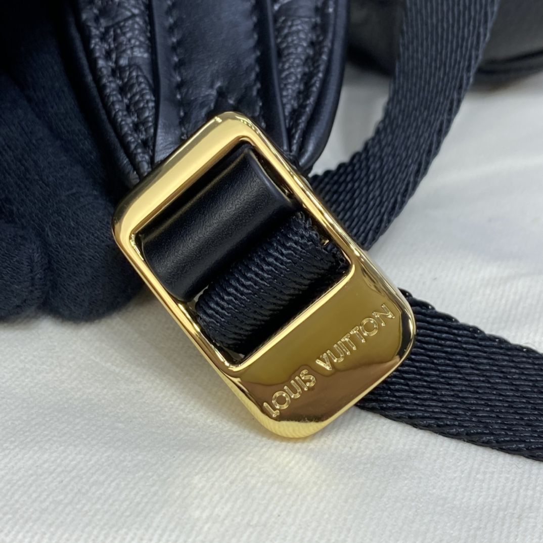 #m57972 l**is V*t*n lvxnba basketball backpack