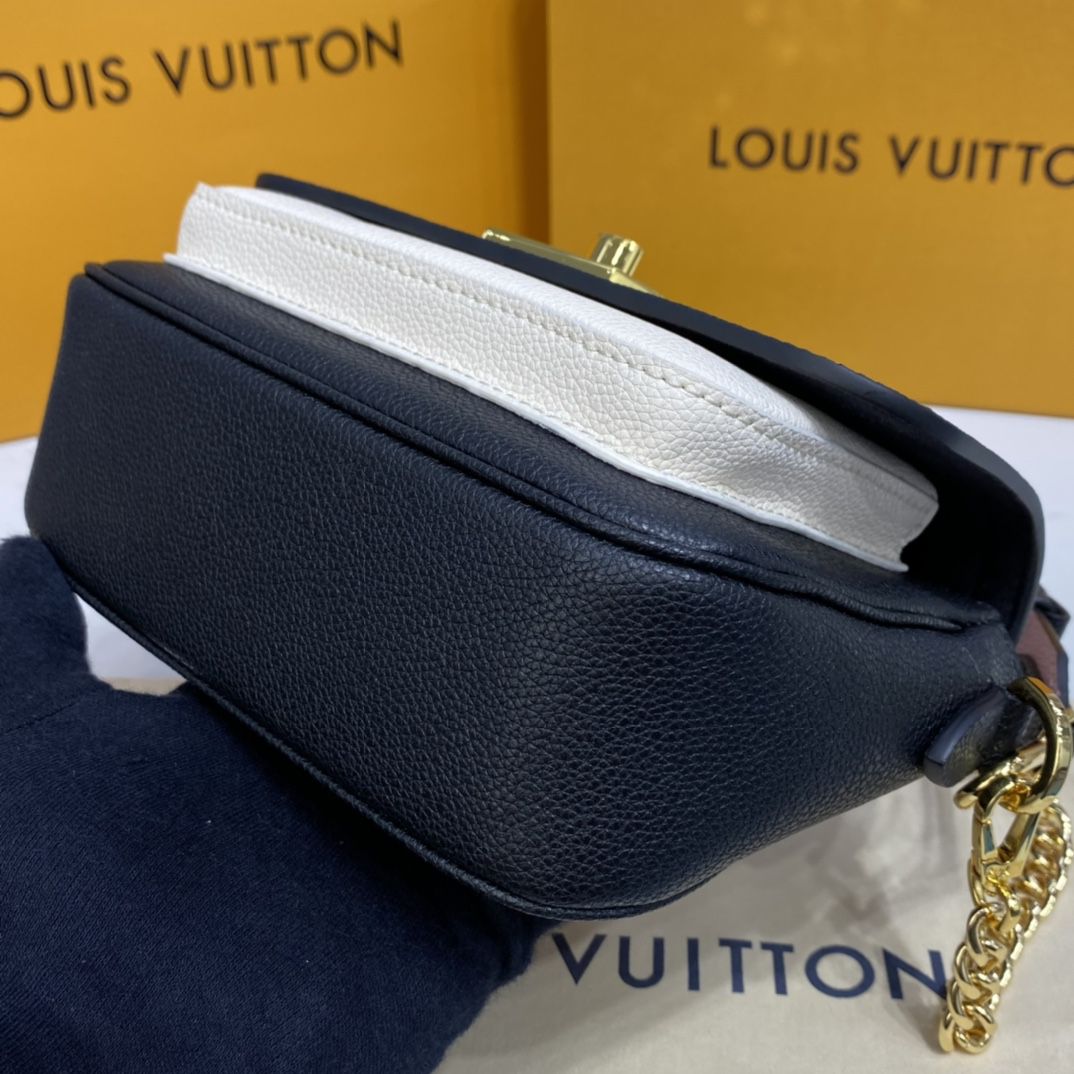 #m58557 l**is V*t*n grained calf leather lockme tender