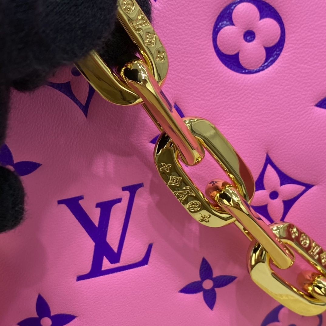 #m58628 l**is V*t*n embossed lambskin coussin pm pink/purple