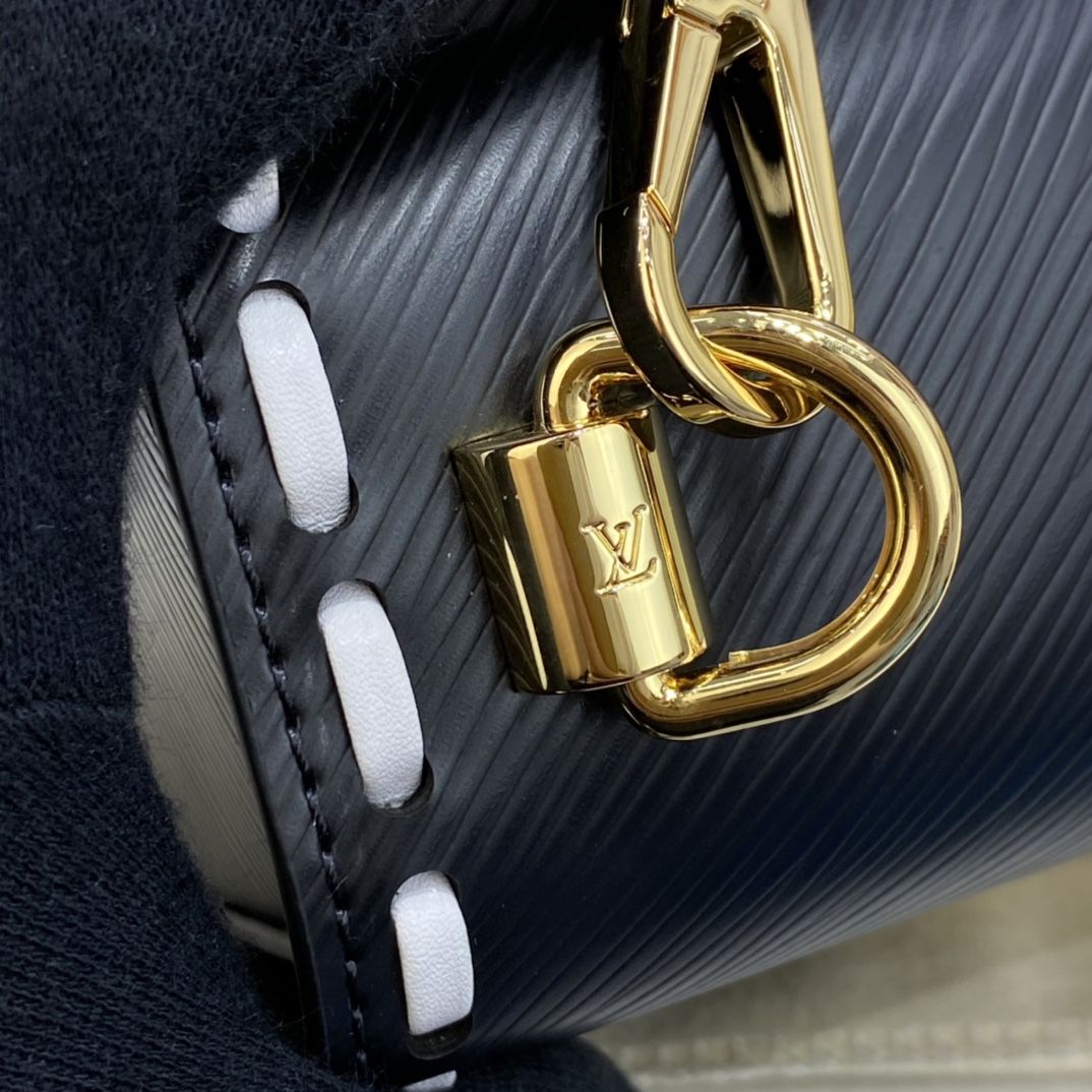 #m58723 l**is V*t*n signature  epi leather twist pm-black