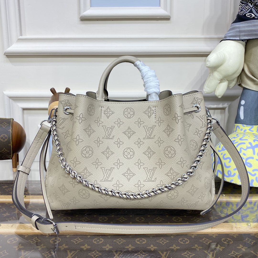 #m59201 l**is V*t*n mahina calf bella tote