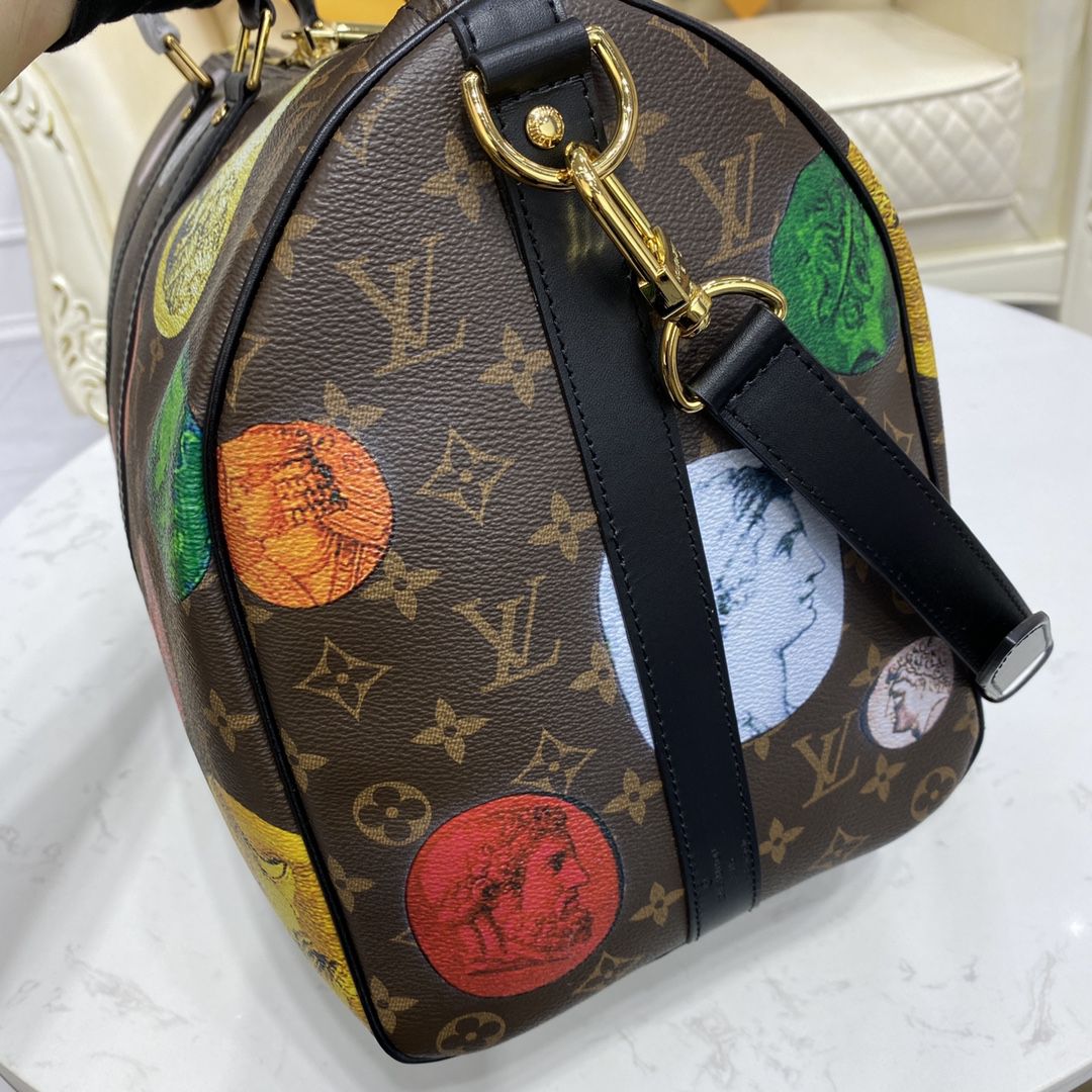 #m59261 l**is V*t*n lvxfornasetti monogram cameo keepall bandoulière 45