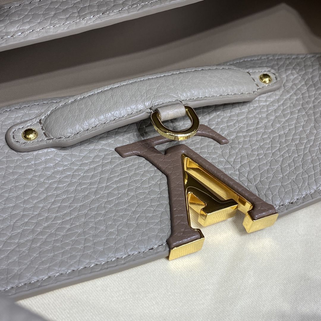 #m59699 l**is V*t*n monogram flower capucines bb handbag