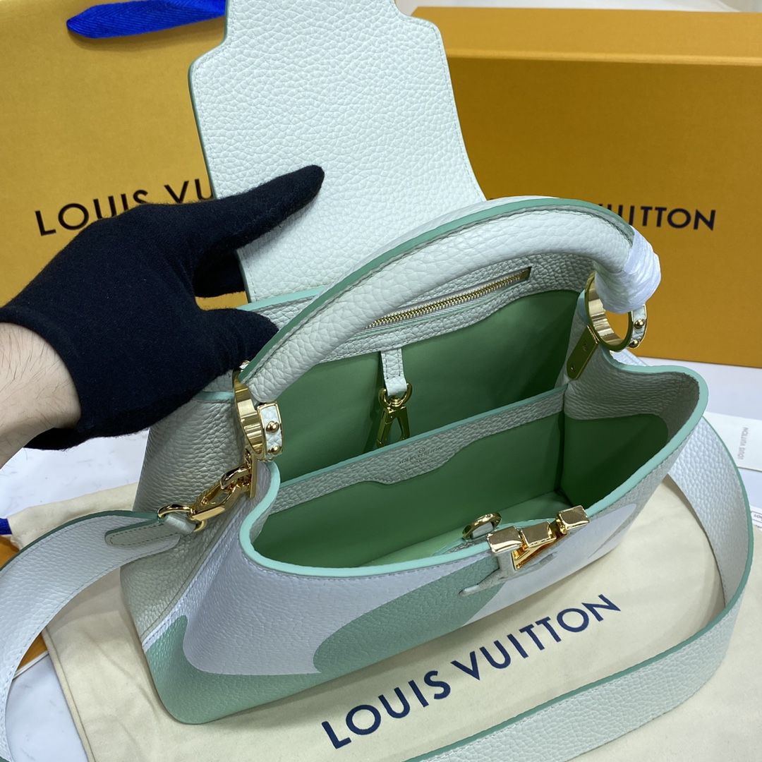 #m59711 l**is V*t*n monogram flower capucines bb handbag