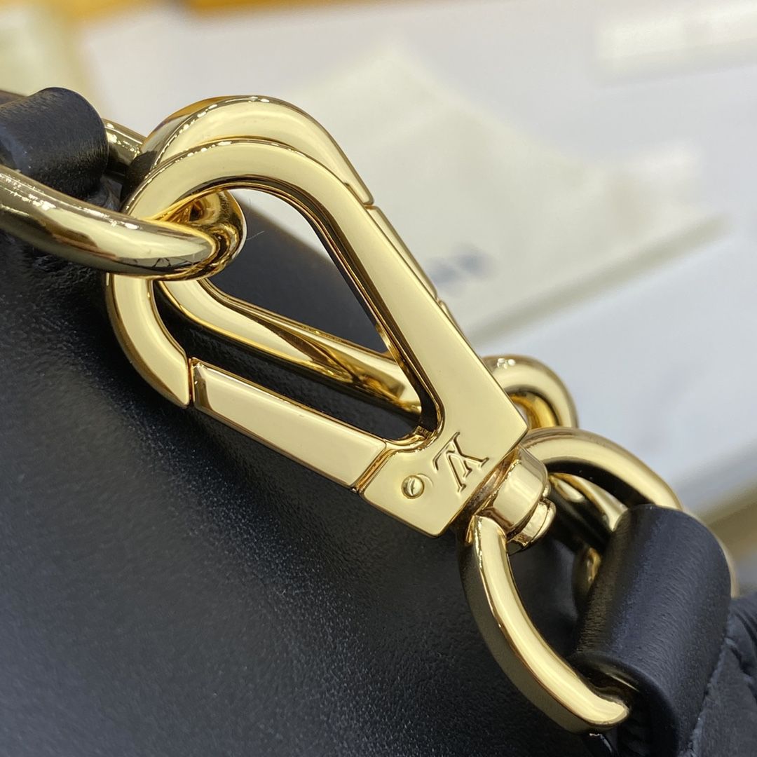#m59800 l**is V*t*n monogram papillon bb handbag