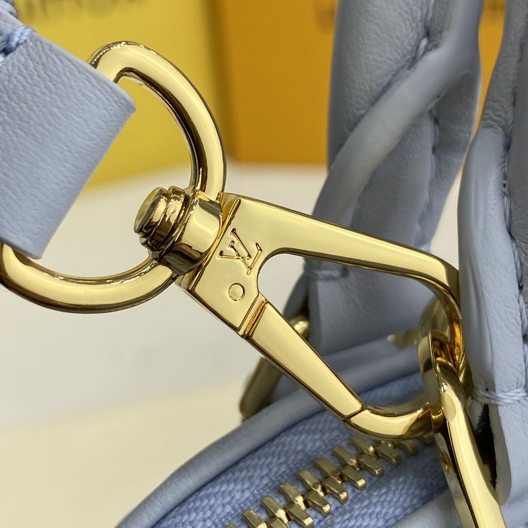 #m59822 l**is V*t*n monogram motif alma bb bag