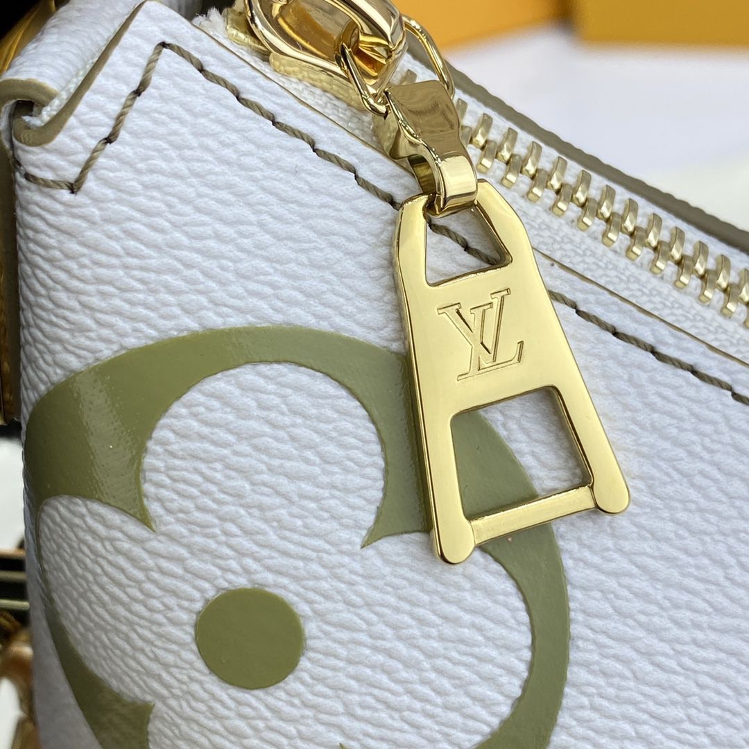#m59861 l**is V*t*n monogram canvas marshmallow pm handbag