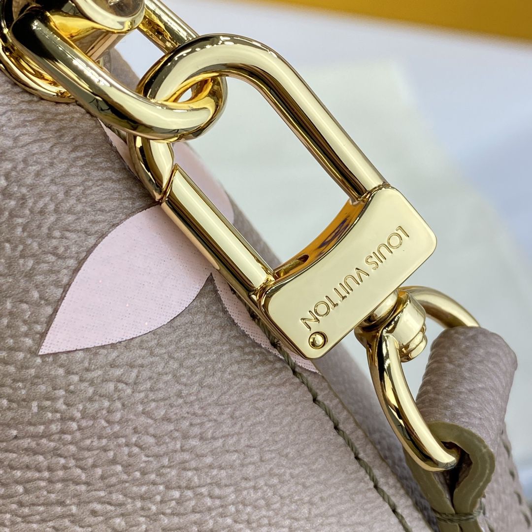 #m59861 l**is V*t*n monogram canvas marshmallow pm handbag