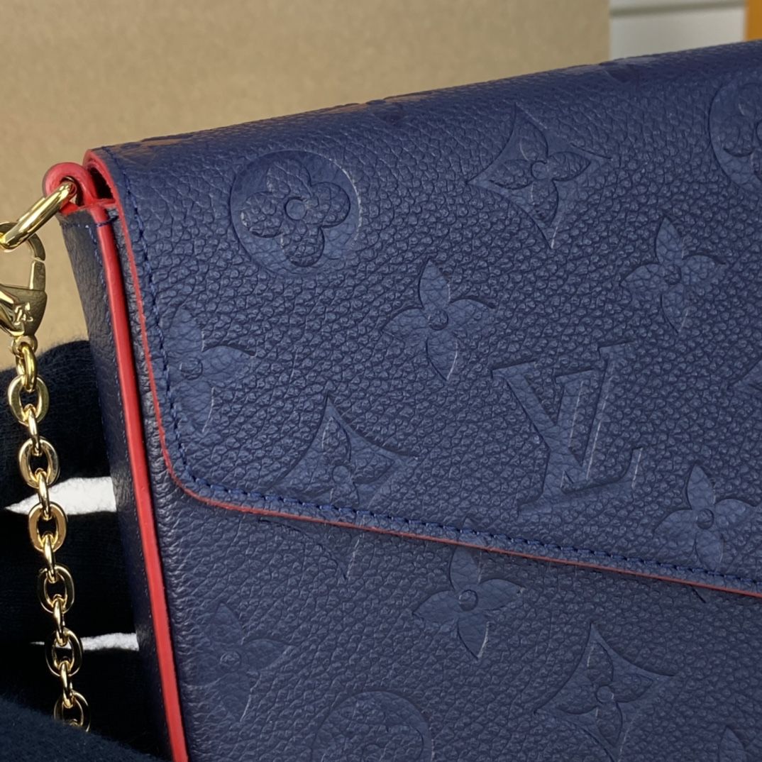 #m64099 l**is V*t*n 2020 félicie pochette-marine rouge