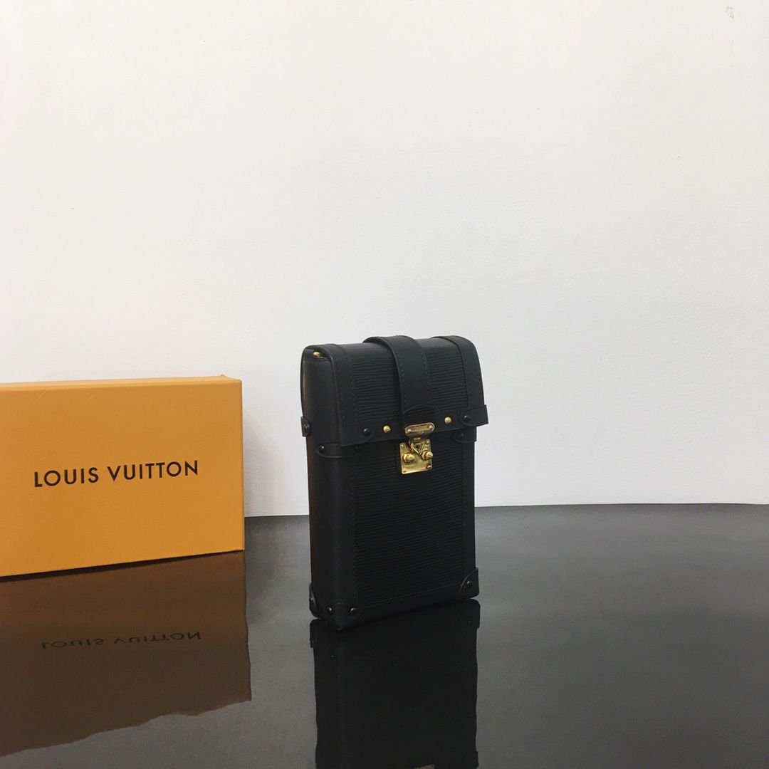 #M67871 Epi Vertical Trunk Pochette