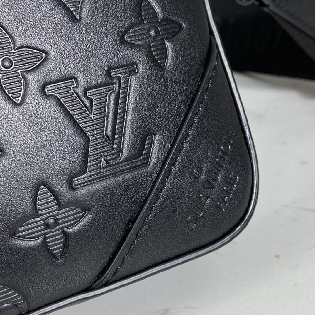 #m69827 l**is V*t*n monogram shadow duo messenger bag