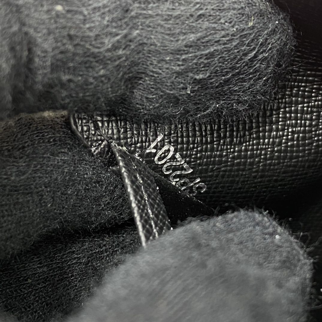 #m80954 l**is V*t*n monogram sunset multiple wallet