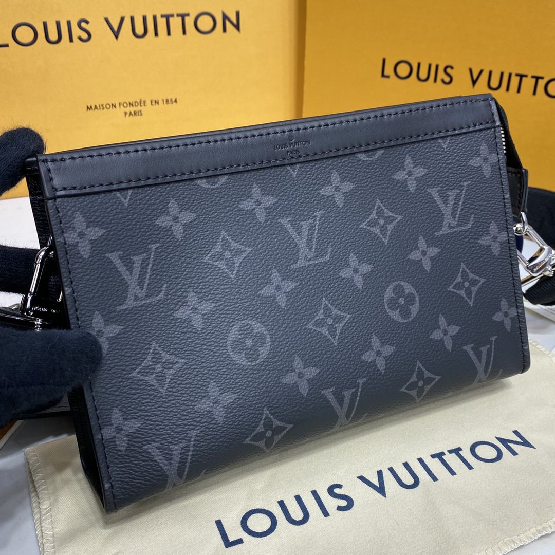 #m81115 l**is V*t*n monogram shadow gaston wearable wallet