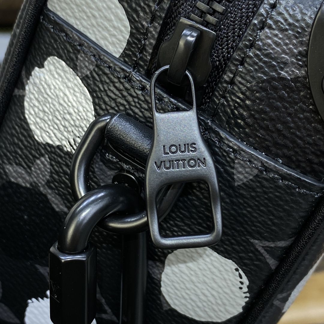 #m81936 l**is V*t*n x yayoi kusama lv x yk mini soft trunk