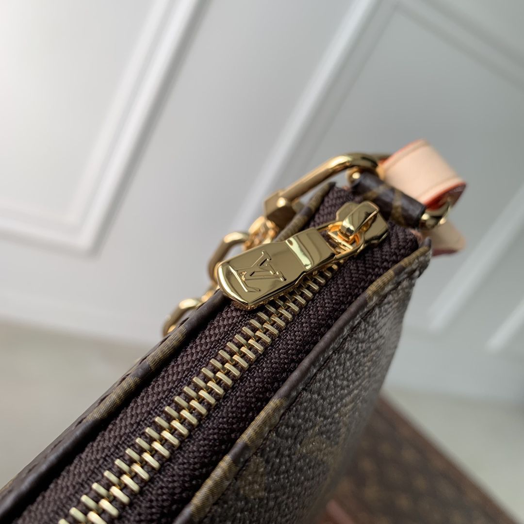 m82766 l**is V*t*n monogram pochette accessoires handbag