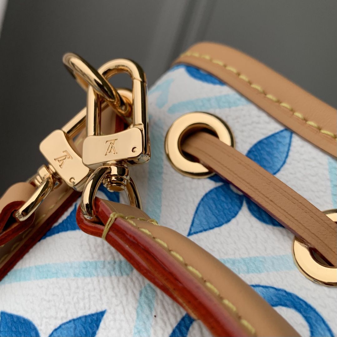 m83620 l**is V*t*n monogram tiles nano noé handbag