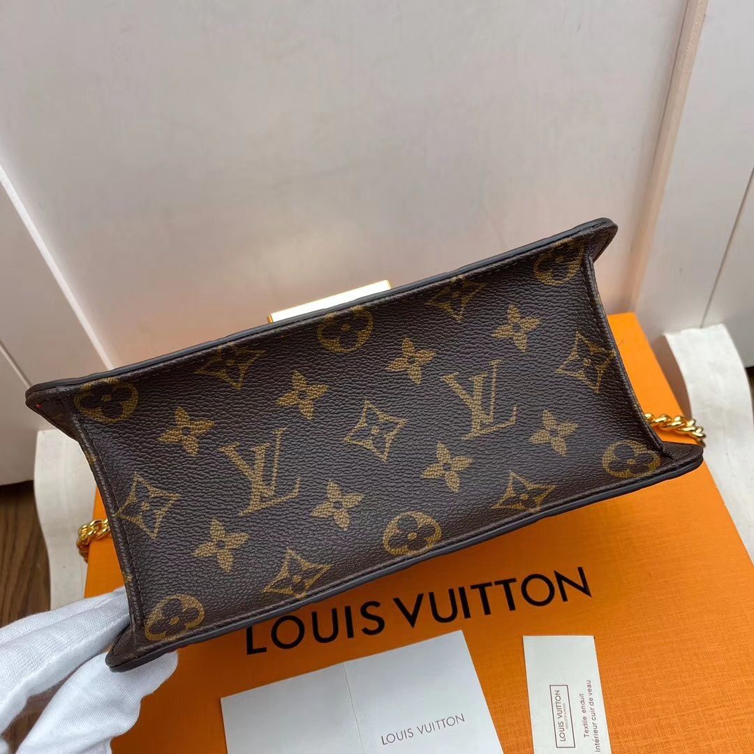 #m90517 l**is V*t*n lv wynwood chain bag-scarlet red
