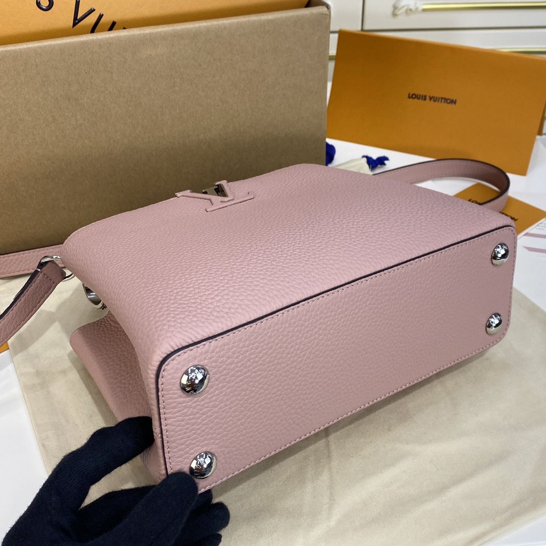#m92041 l**is V*t*n capucines mm handbag