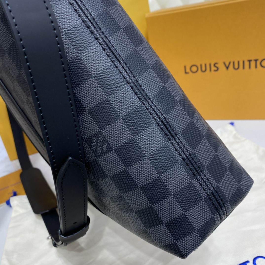 #n40000 l**is V*t*n damier graphite anton tote