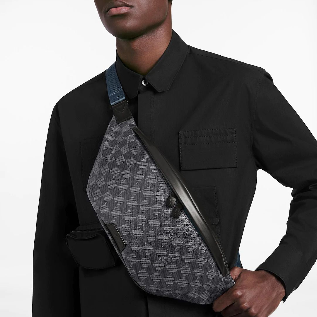 #n40187 l**is V*t*n damier graphite discovery bumbag
