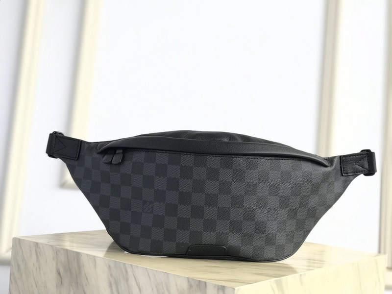 #n40187 l**is V*t*n damier graphite discovery bumbag