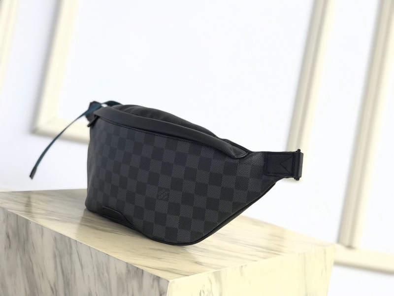 #n40187 l**is V*t*n damier graphite discovery bumbag