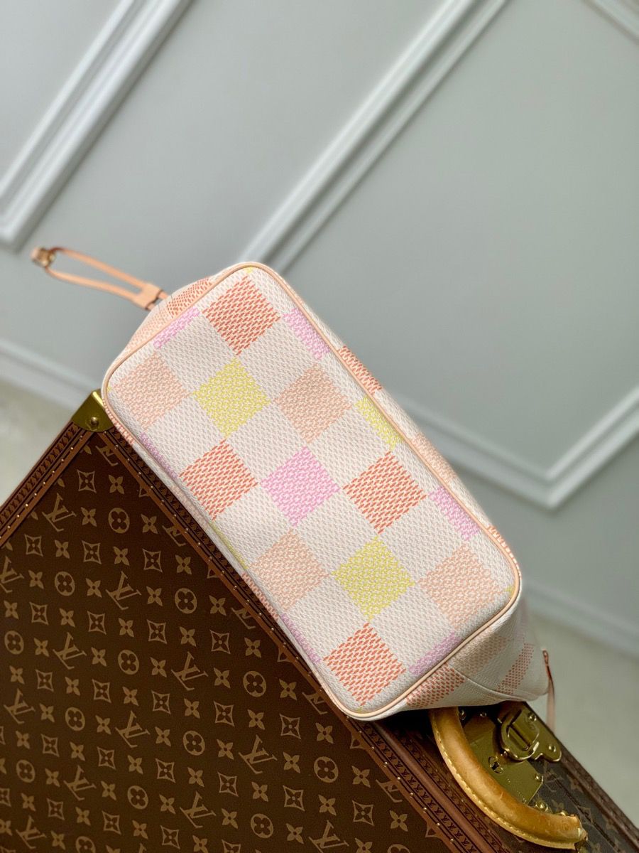 n40668 l**is V*t*n damier giant canvas neverfull mm