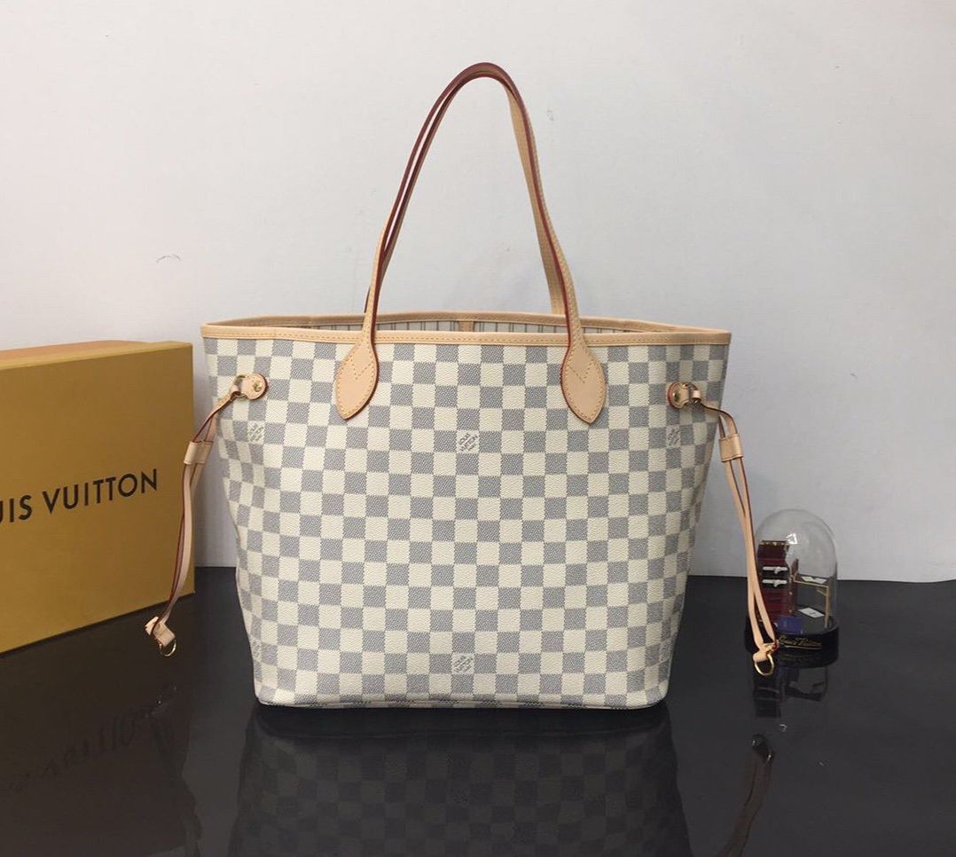#n41361 l**is V*t*n 2019 damier azur canvas neverfull mm