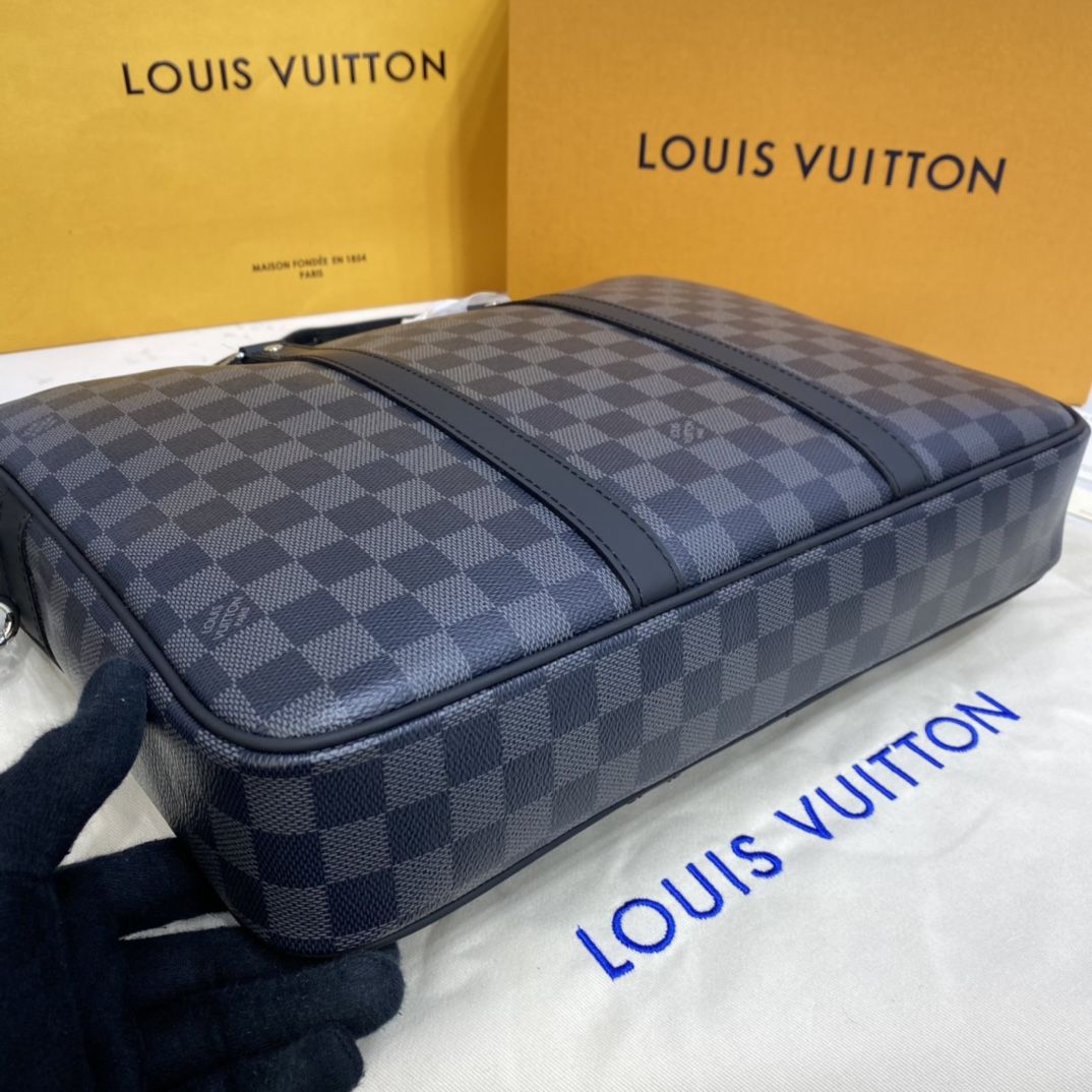 #n41478 l**is V*t*n damier graphite porte-documents voyage pm