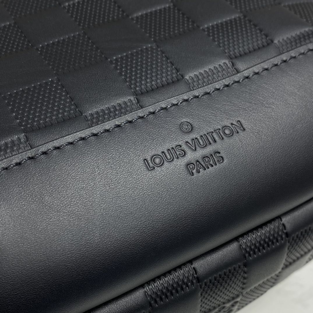 #n41720 l**is V*t*n damier infini avenue sling bag