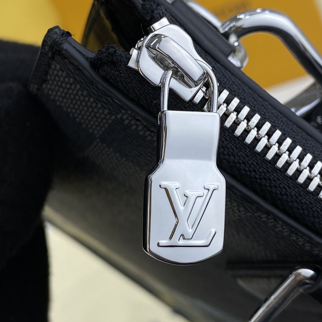 #n45276 l**is V*t*n damier graphite sac plat cross bag