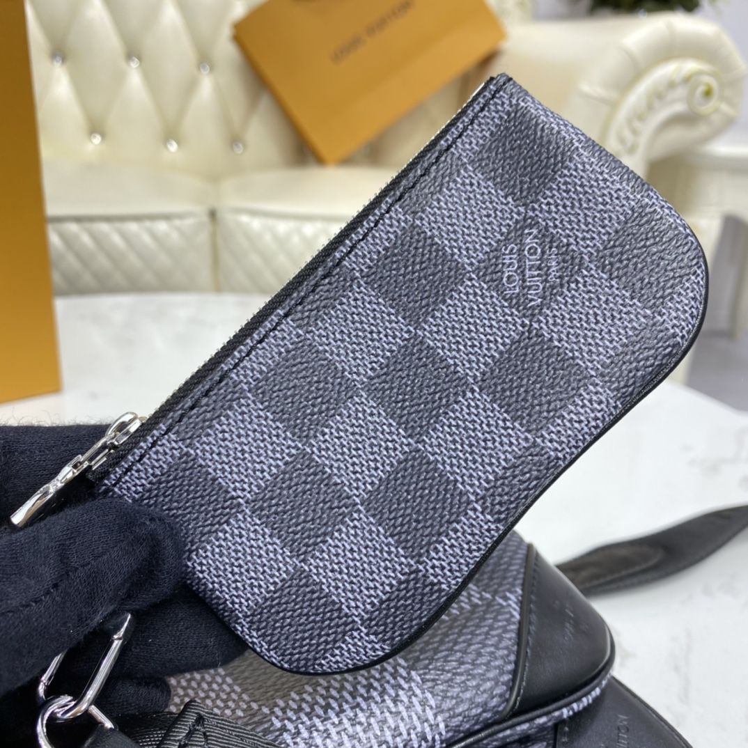 #n50017 l**is V*t*n damier graphite trio messenger