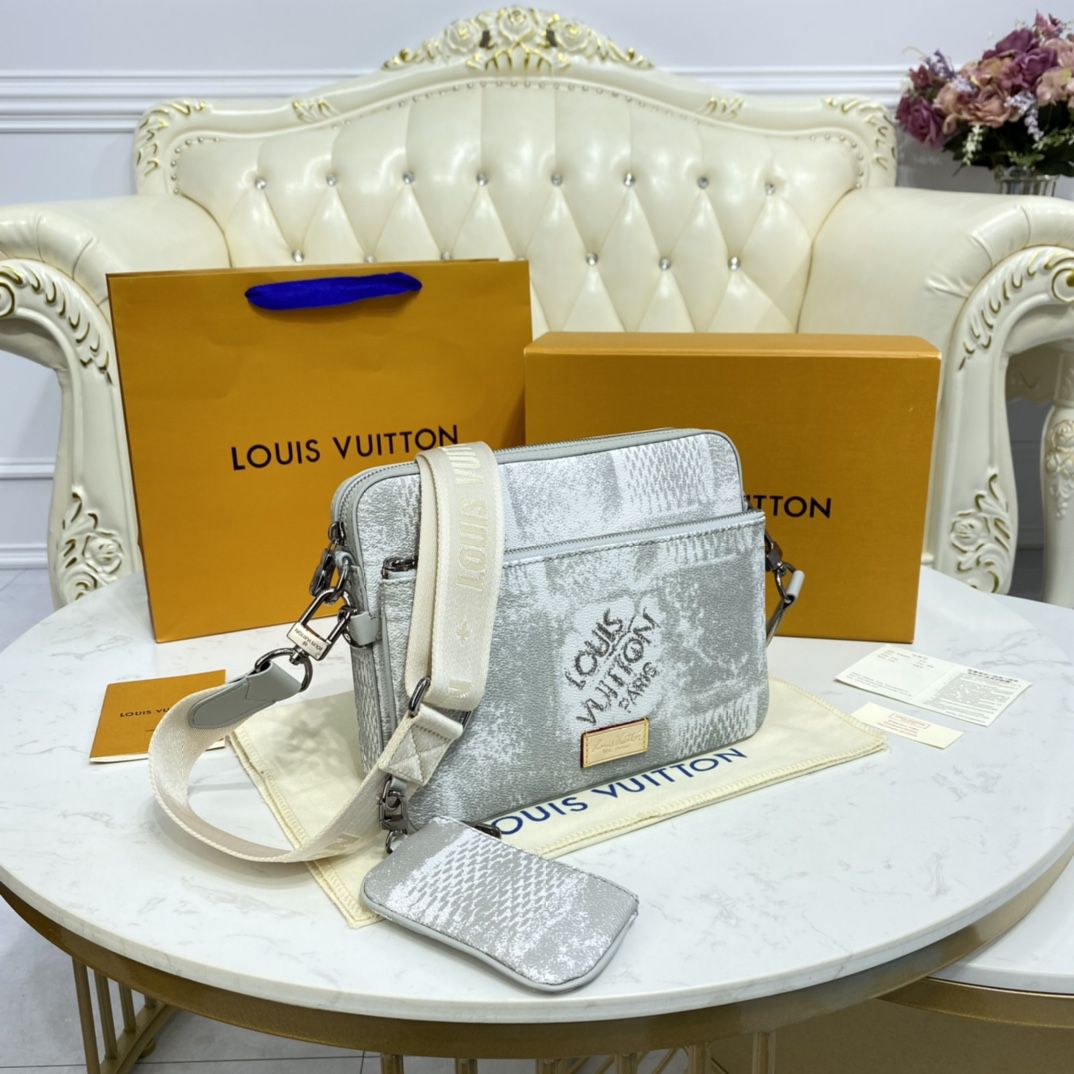 #n50068 l**is V*t*n damier salt canvas trio messenger-stone gray