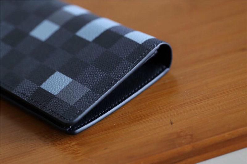 #n60163 l**is V*t*n 2019 damier graphite canvas brazza wallet