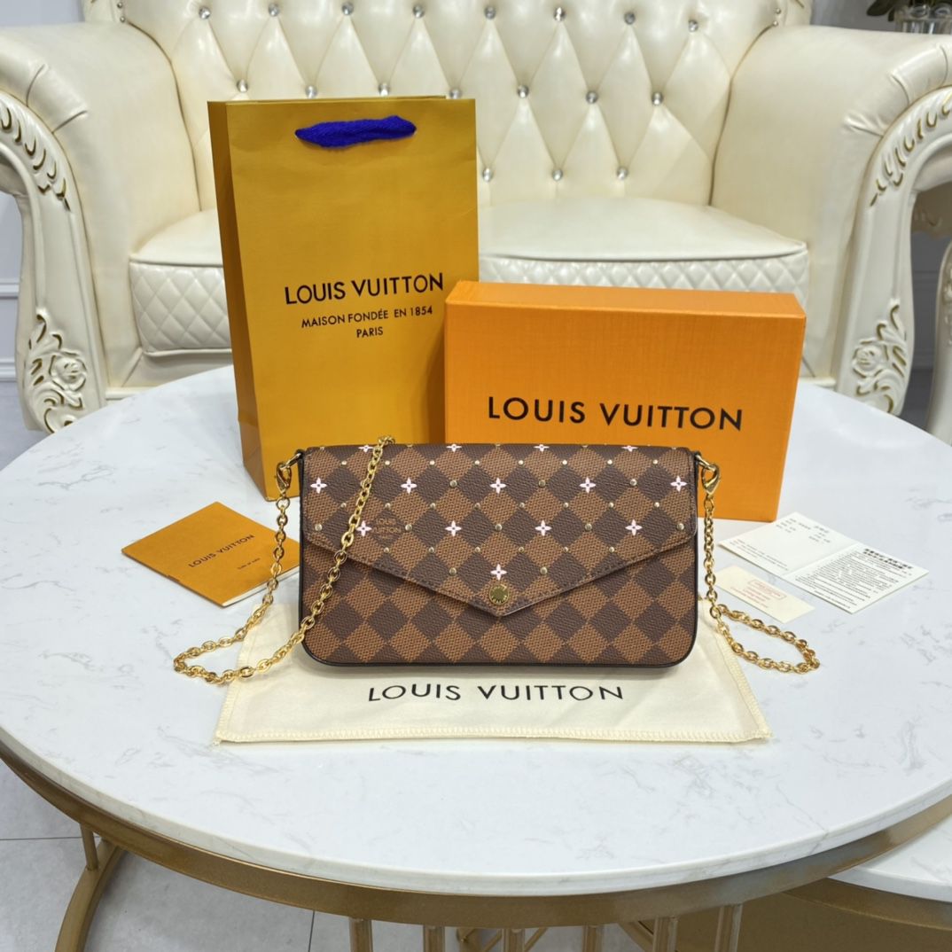 #n60474 l**is V*t*n damier ebene studs special edition félicie pochette