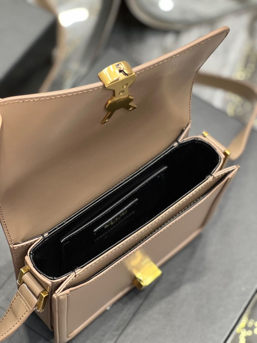 YSL SAINT LAURENT SOLFERINO MEDIUM SATCHEL IN BOX SAINT LAURENT LEATHER-NATURAL TAN